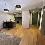 Deluxe Pargi 10 Apartment *
